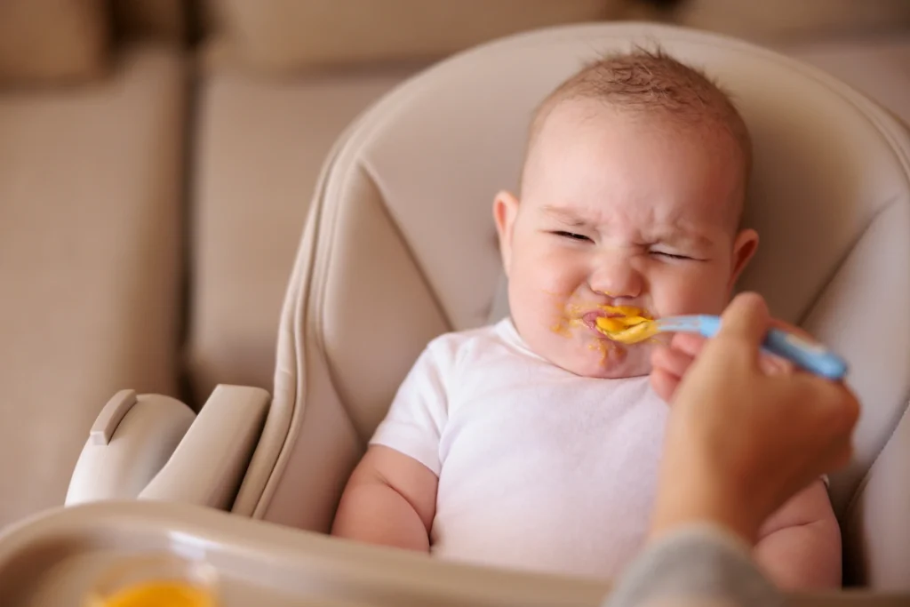 Un Bébé refuse de manger